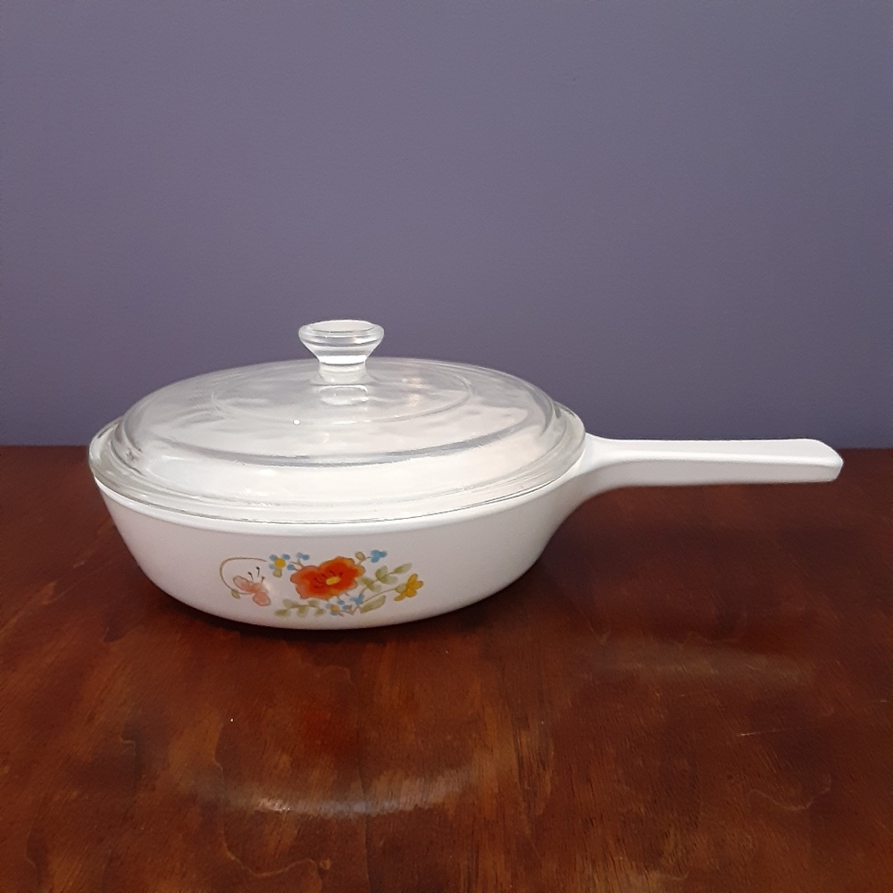 Corningware Pyrex Wildflower pan with glass lid - Picture 2 of 10